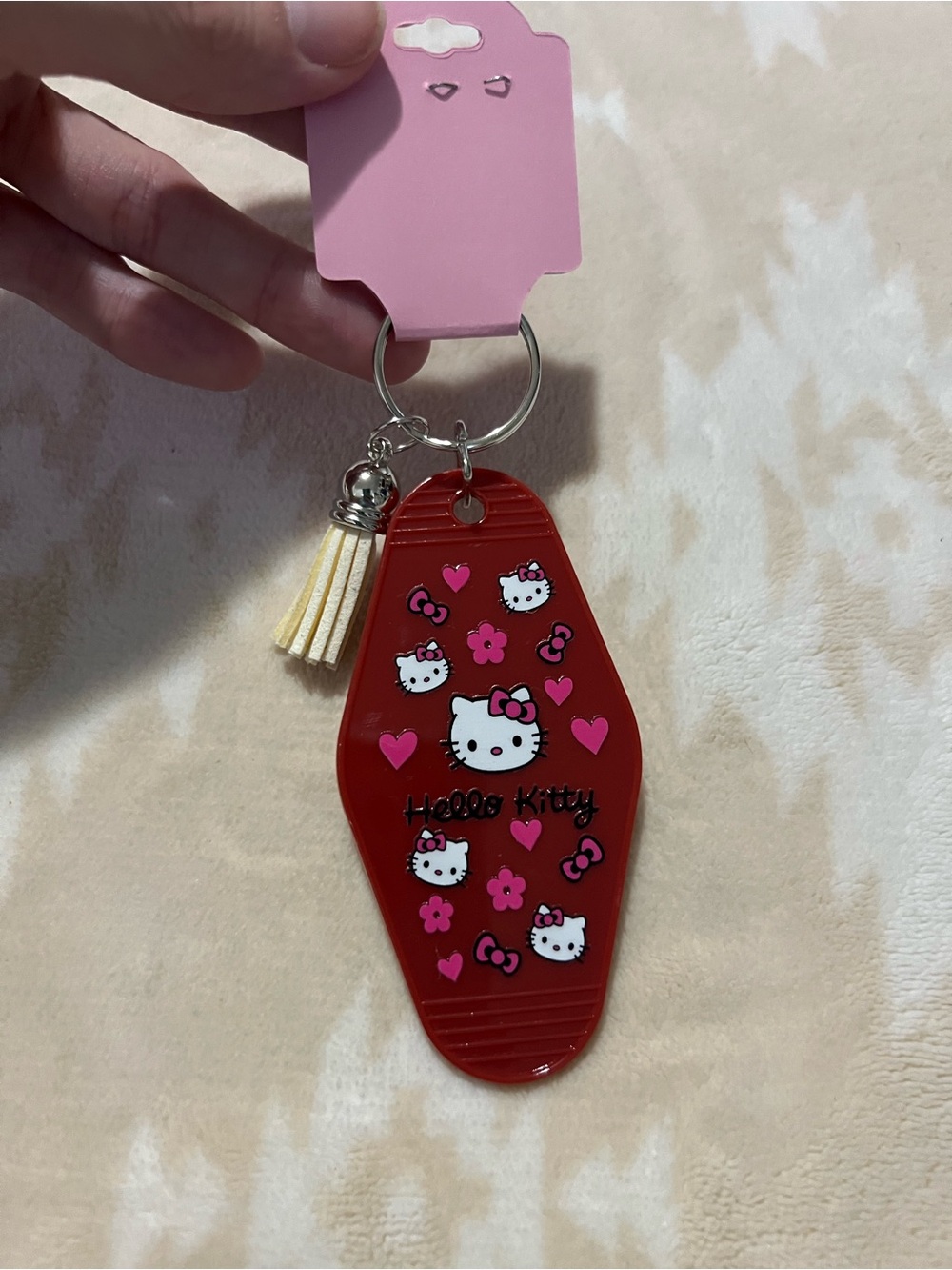 Hello Kitty Keychain ✨ - Picture 2 of 4